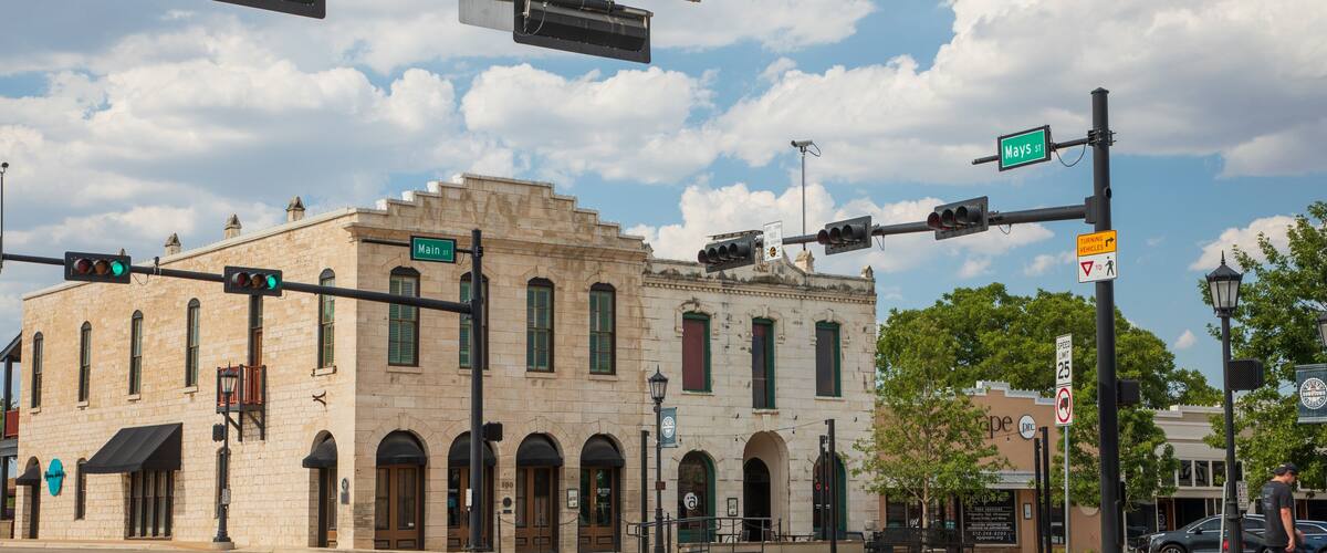Round Rock showing heritage elements