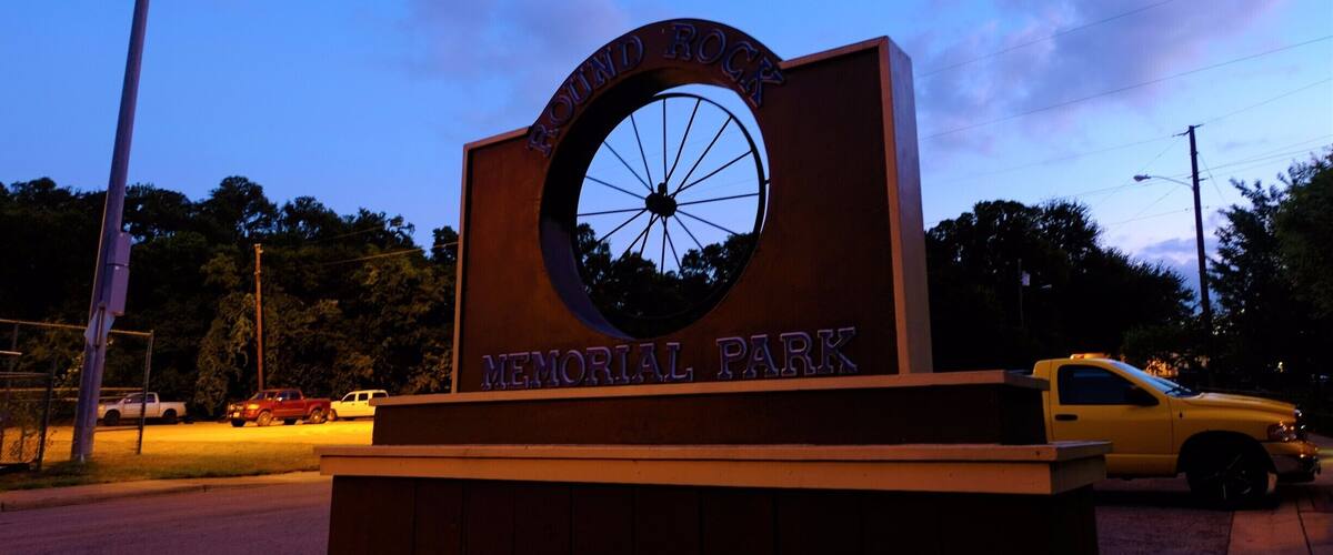 Little known park at the edge of the highway. A small community theatre on the premises as well as a creek.
