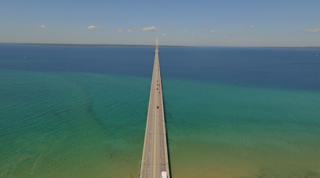 A nice city park where two great lakes meet.
#BeachBound