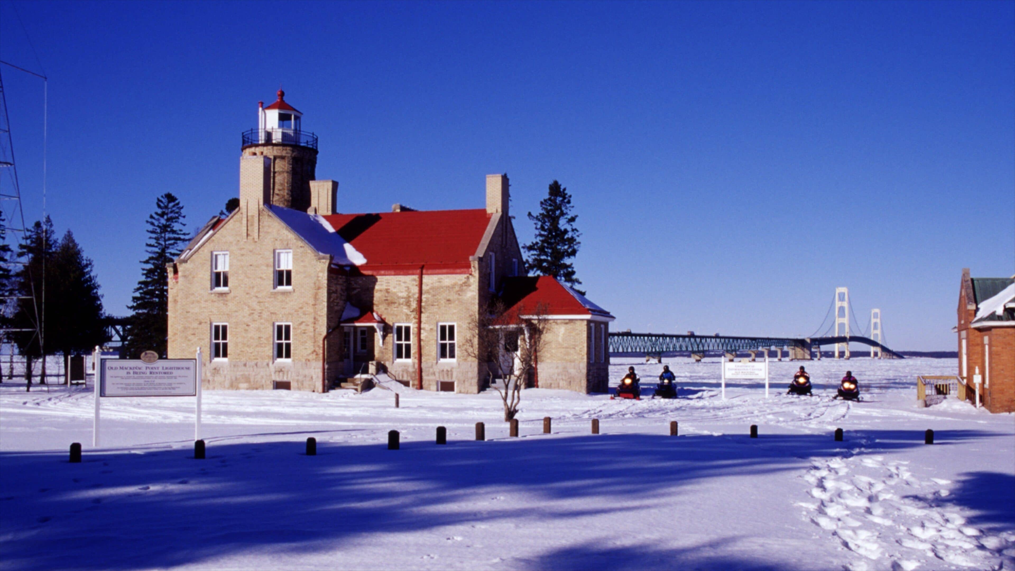 Mackinaw City mettant en vedette neige