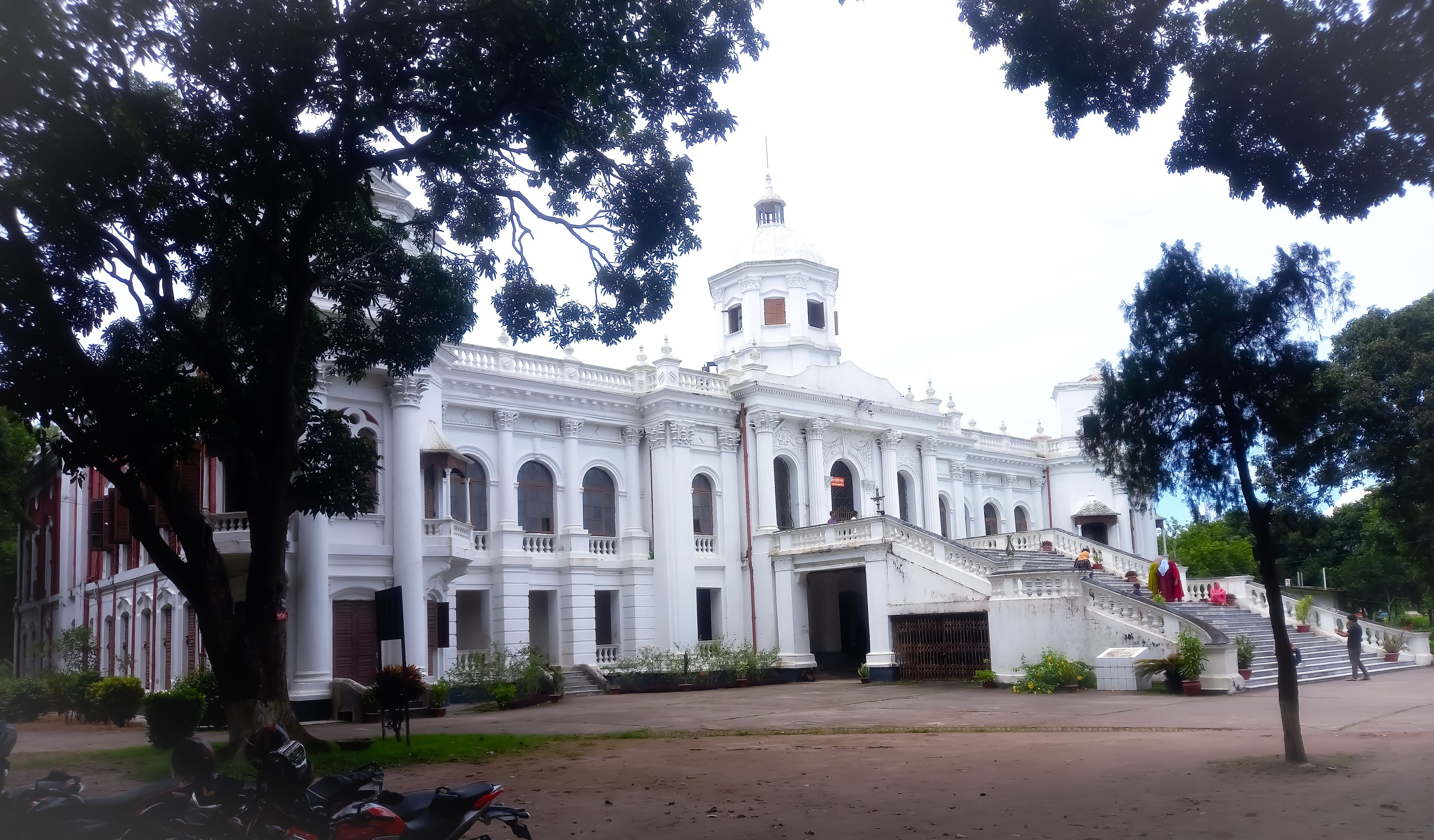 Rangpur,Bangladesh-August 26,2024: A historical building Front view of Bangladesh named Tajhat Jamidar Bari or Tajhat palace.