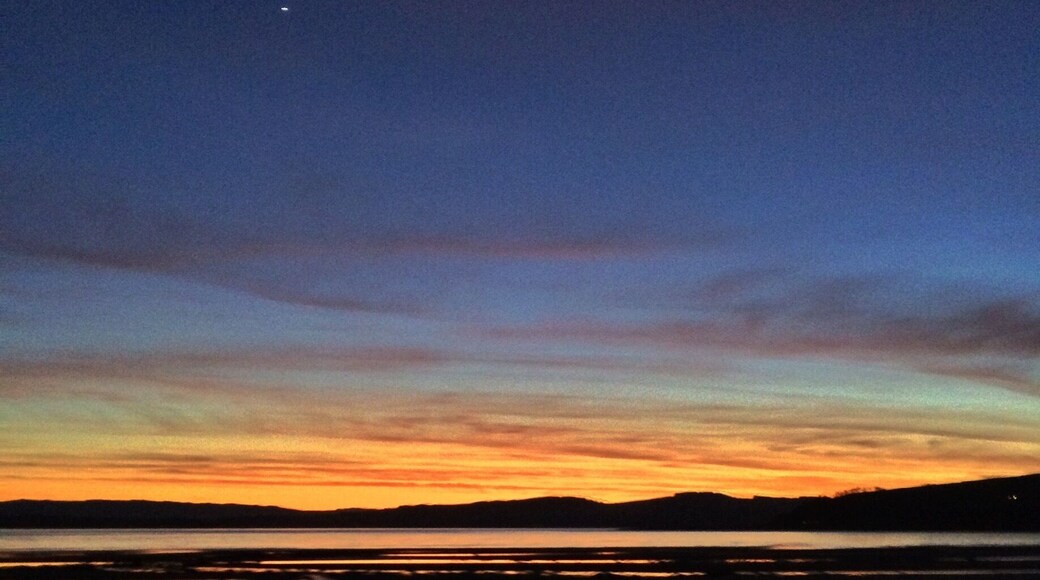 A nice wee sunset on the Isle of Bute. Some nice weather for the Easter weekend.