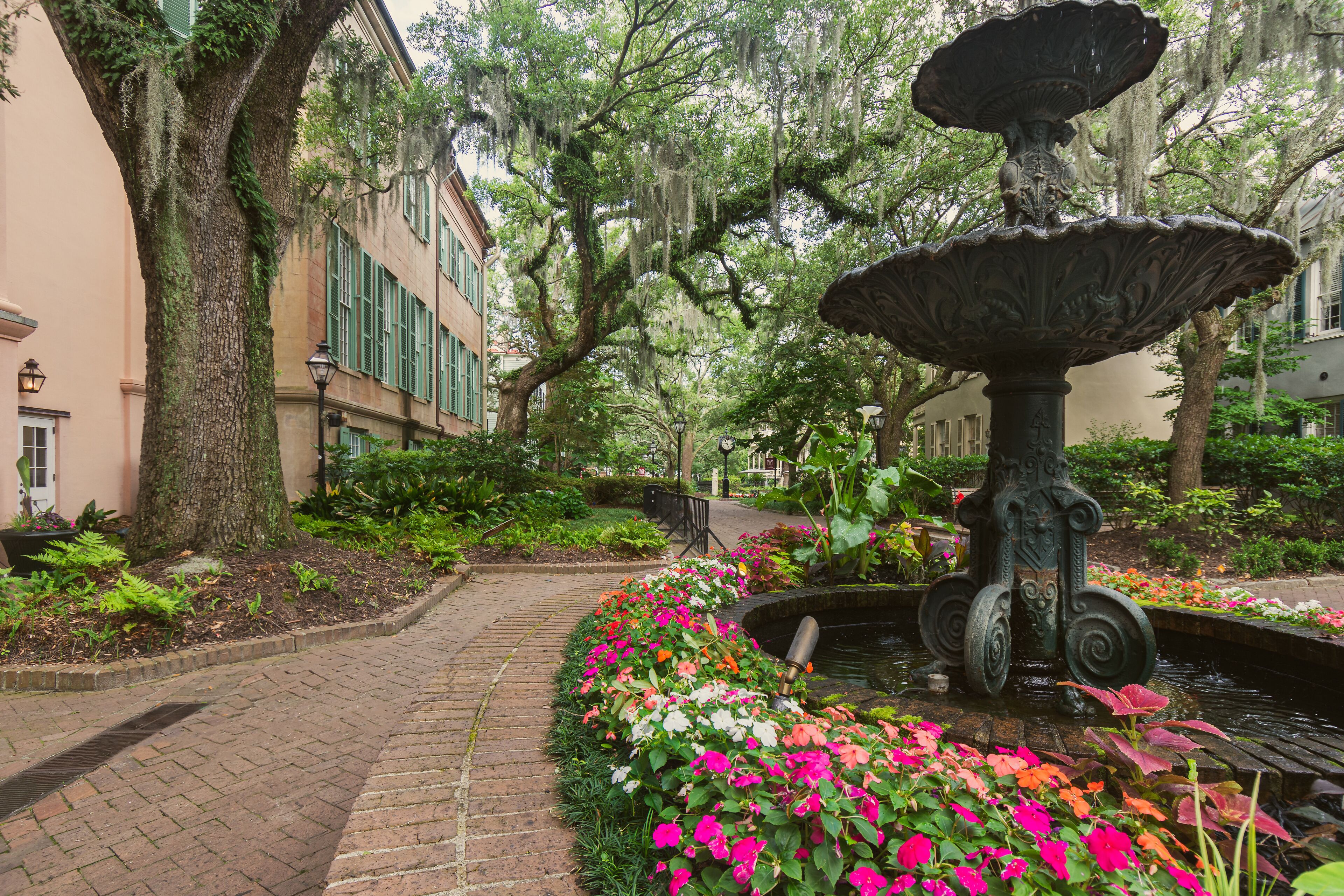 Historic Courtyard Garden Fountain Beneath Spanish Moss in Charleston, South Carolina