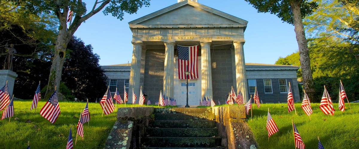Barnstable featuring an administrative buidling