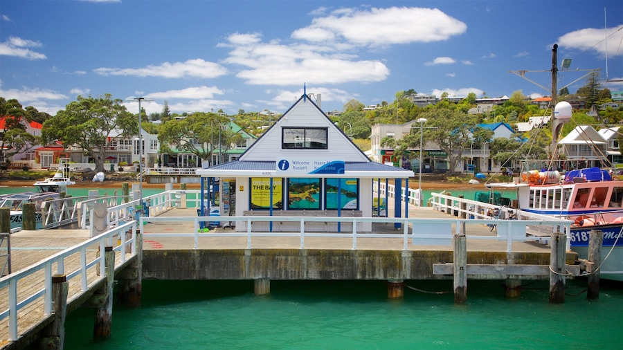 Russell showing a coastal town and a bay or harbour