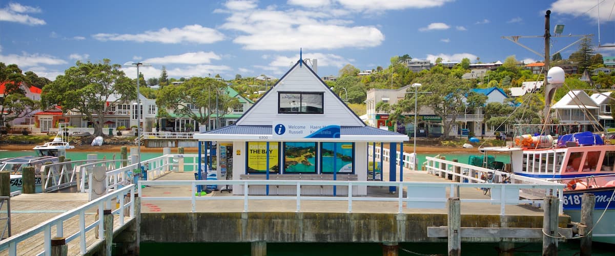 Russell showing a coastal town and a bay or harbour