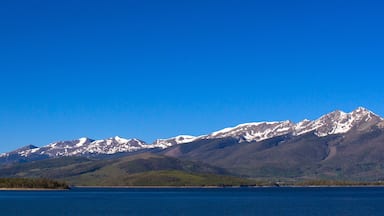 Ultrawide panoramic view of Dillon Reservoir in the Colorado Rockies