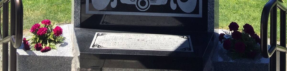 Interesting stop near the airport if your waiting for a plane!