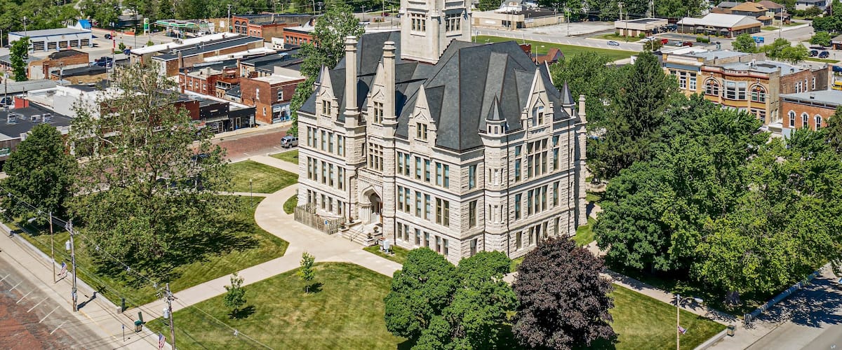 Jasper County Courthouse in Rensselaer, Indiana, United States.