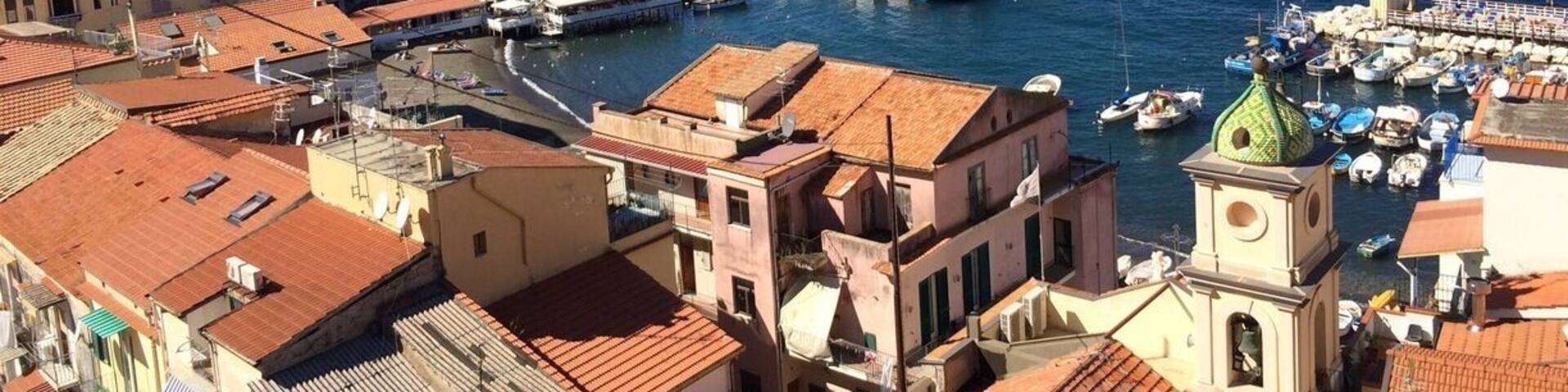 The fishing port of Sorrento...