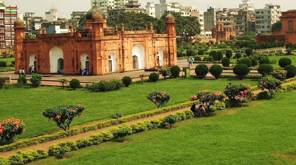 Lalbagh Fort (also Fort Aurangabad) is an incomplete 17th century Mughal fort complex that stands before the Buriganga River in the southwestern part of Dhaka, Bangladesh. The construction was started in 1678 AD by Mughal Subahdar Muhammad Azam Shah who was son of Emperor Aurangzeb and later emperor himself. His successor, Shaista Khan, did not continue the work, though he stayed in Dhaka up to 1688. Rest is here.. http://nijhoom.com/history-lalbagh-fort/
