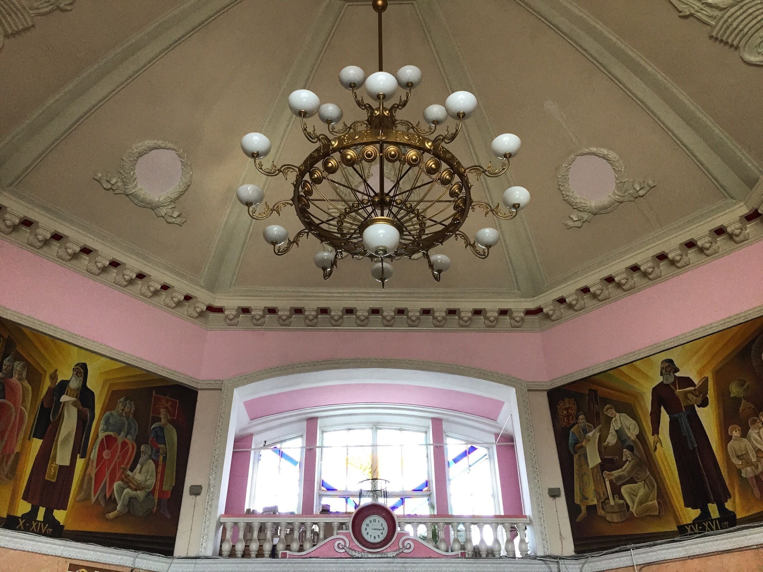 Every train station is different. This one is a bit smaller than others I've seen across the country, but no less grand.