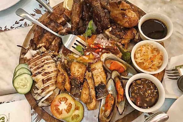 De Los Santos Plate
#ihawforever