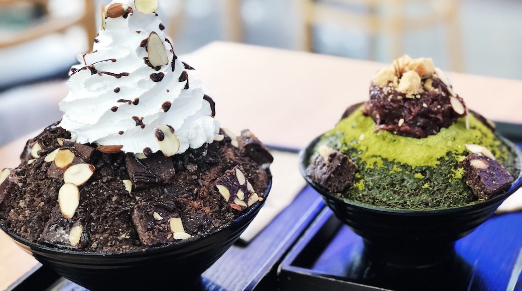 Bingsu or shaved ice is a popular Korean dessert with sweet toppings that may include chopped fruit, condensed milk, fruit syrup, and red beans. This is such a good way to beat the summer heat! 🍧 #TroverFoodies