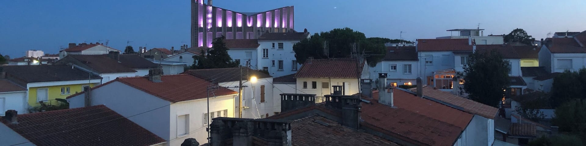 Royan by night... Cathédrale Notre-Dame