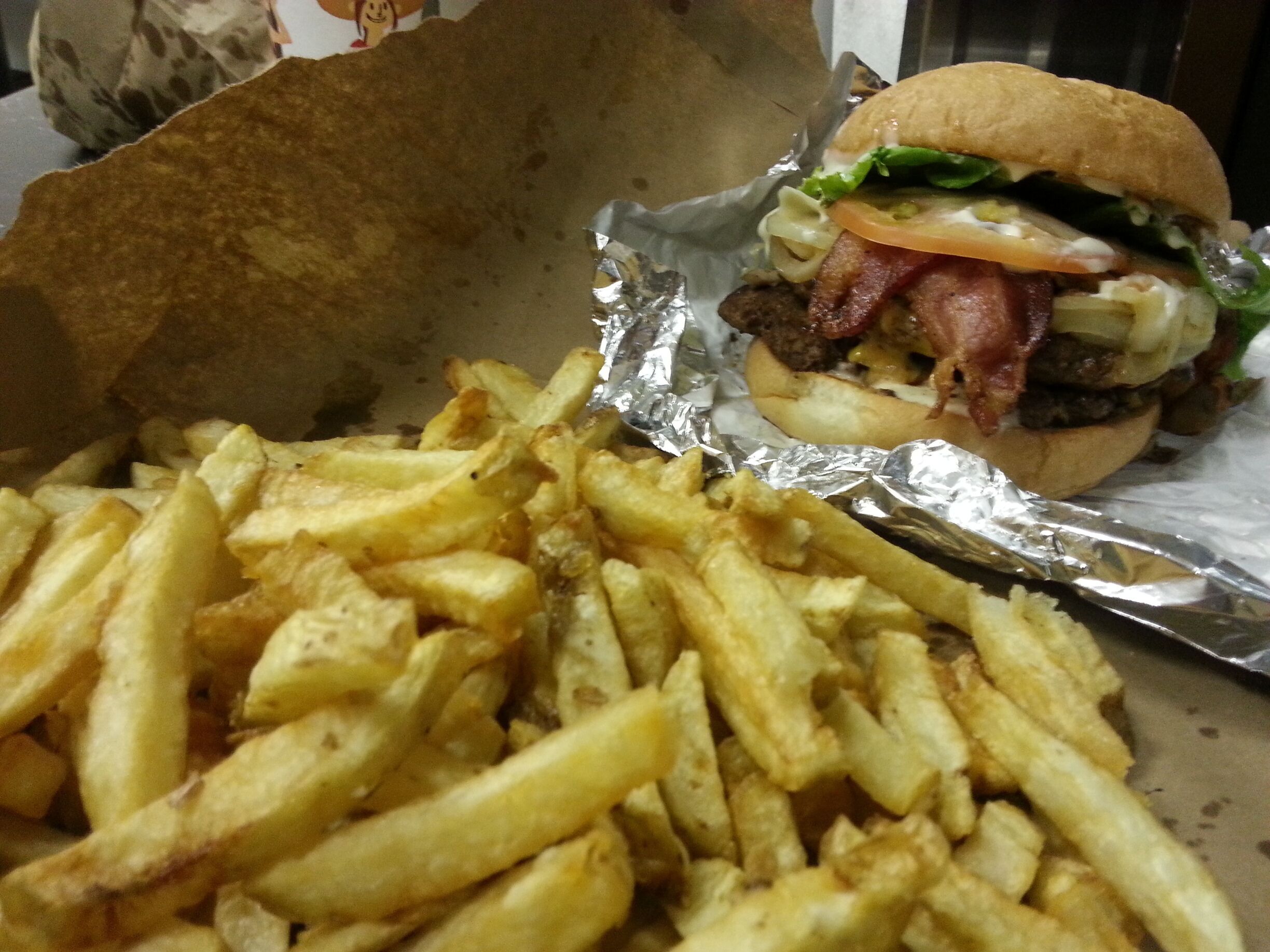 Great food, good prices, friendly staff. 