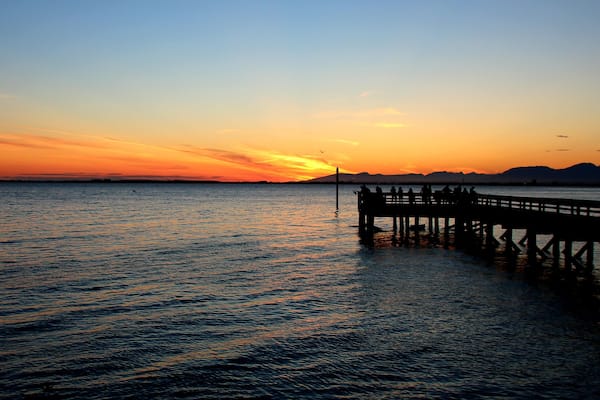 Piers a Crowd
The end of this pier is a marvelous location to view the last rays of the setting sun.