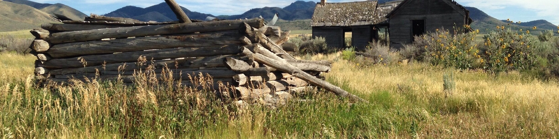 There are a lot of old building scattered around the foothills. Keep an eye out.