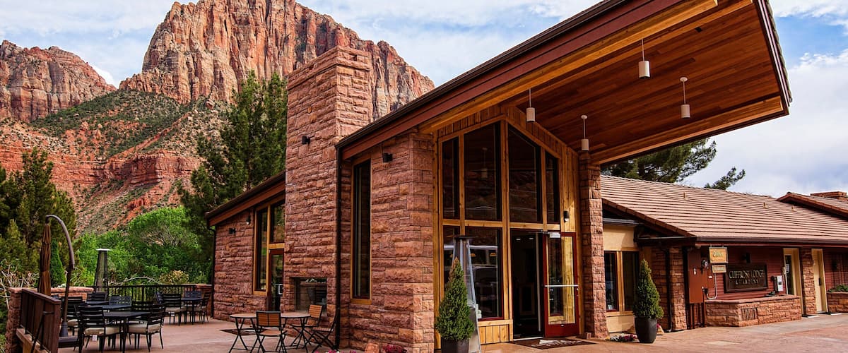 Springdale Hotel Guide