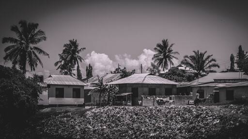 One day in the streets of Dar es Salaam, Tanzania. http://bit.ly/1NWGRe3