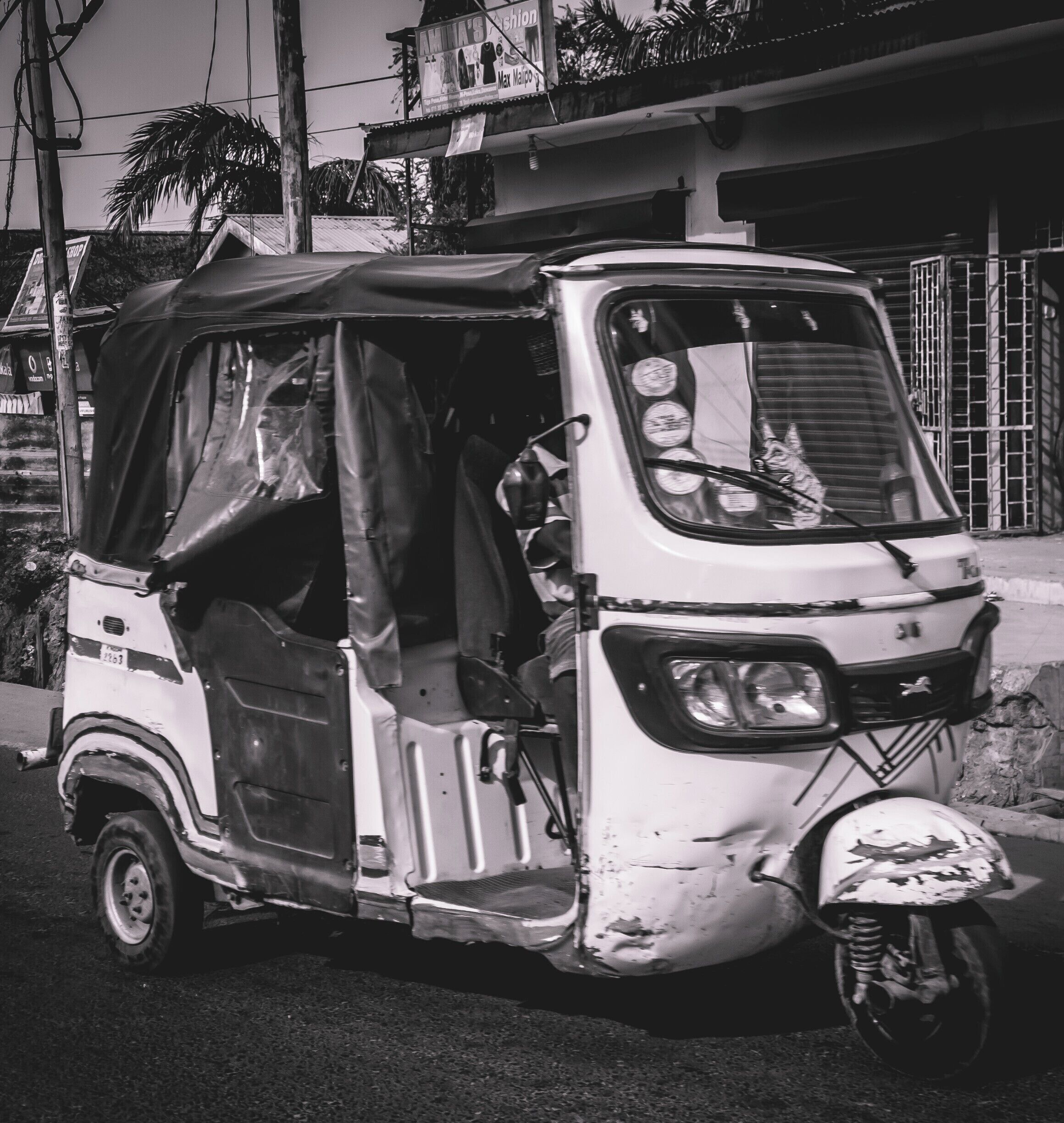 One day in the streets of Dar es Salaam, Tanzania. http://bit.ly/1NWGRe3