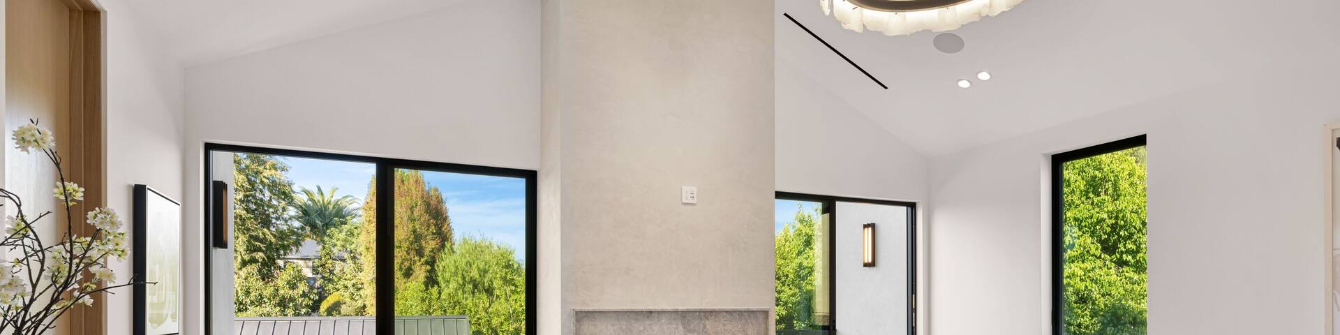 Luxury home in Sherman Oaks