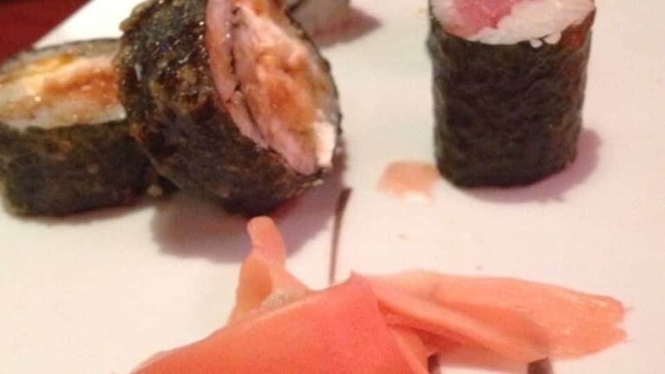 Oh Nom! for whatever reason the dining room was empty when we walked in. The ambiance & service was charming enough (I particularly enjoyed them showing "Teen Wolf") & the sushi rolls were a great value--the veggie rolls are to be missed but hey we are in the south-->it's always a gamble when your vegetarian appetizer isn't fried :)