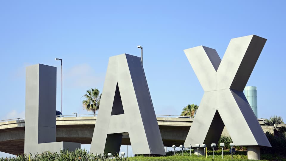 Los Angeles International Airpot (LAX)