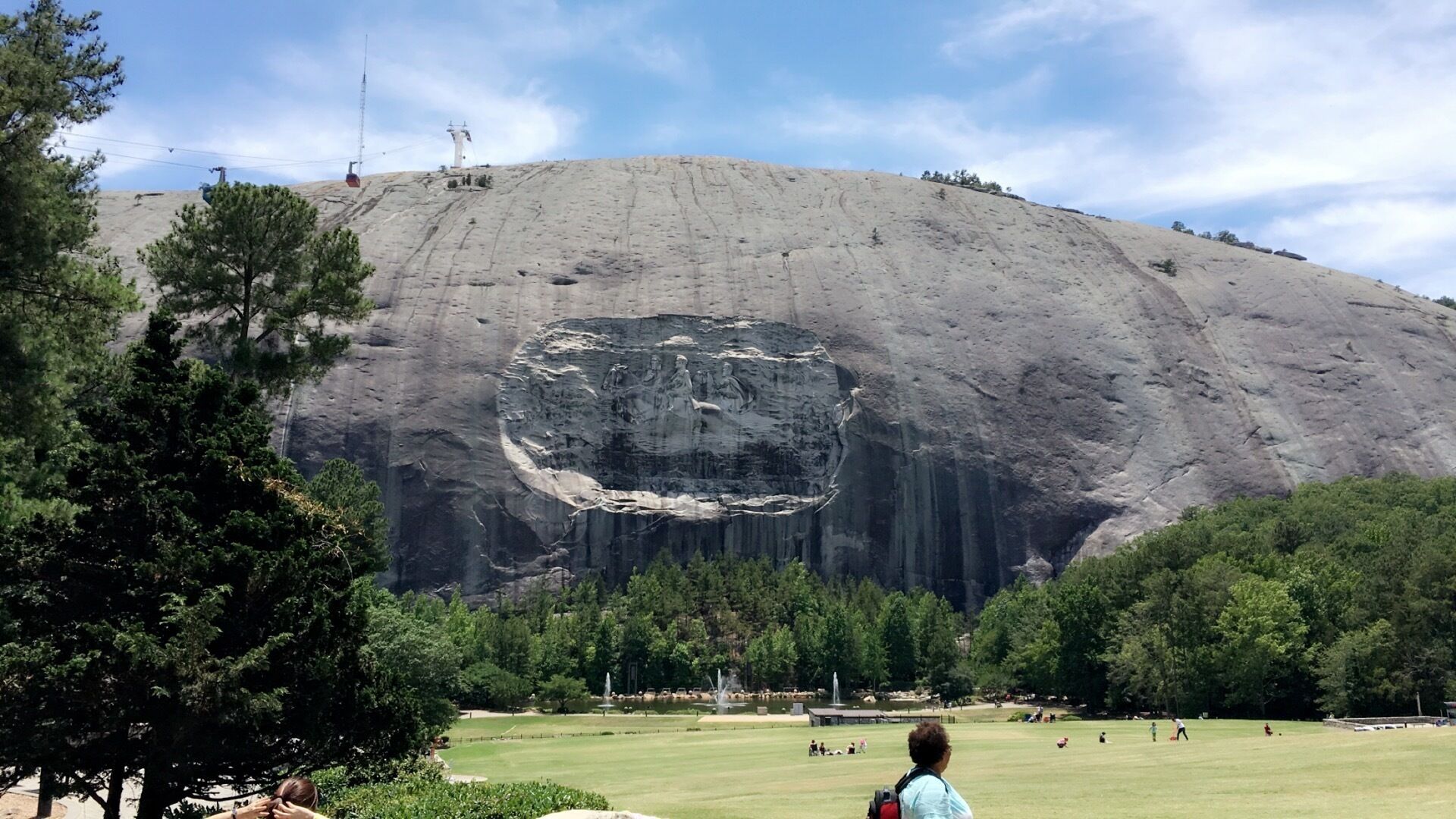 This place is amazing it's a fun little hike to get your blood flowing. Or you can stop at the little shops they have