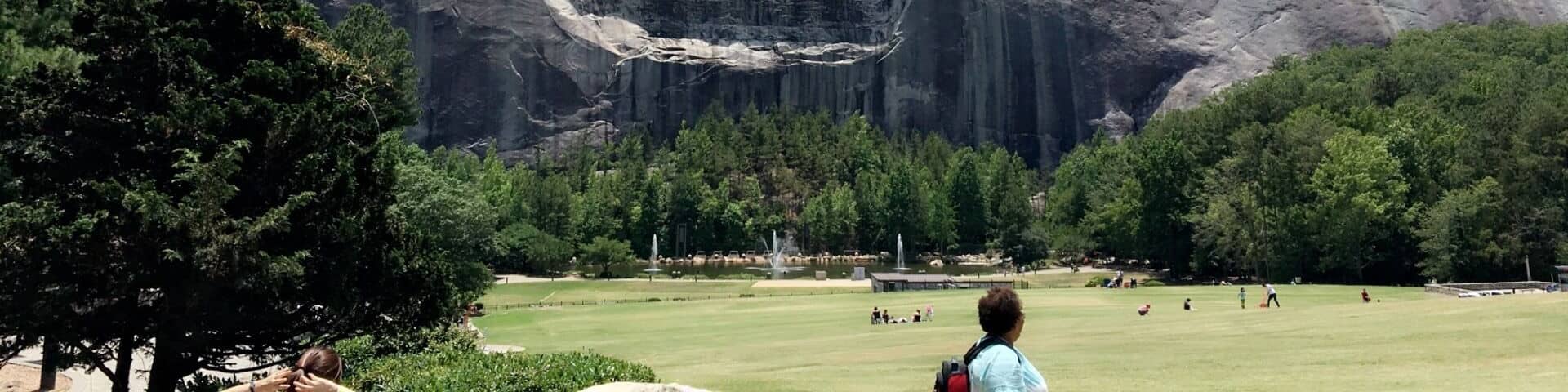 This place is amazing it's a fun little hike to get your blood flowing. Or you can stop at the little shops they have