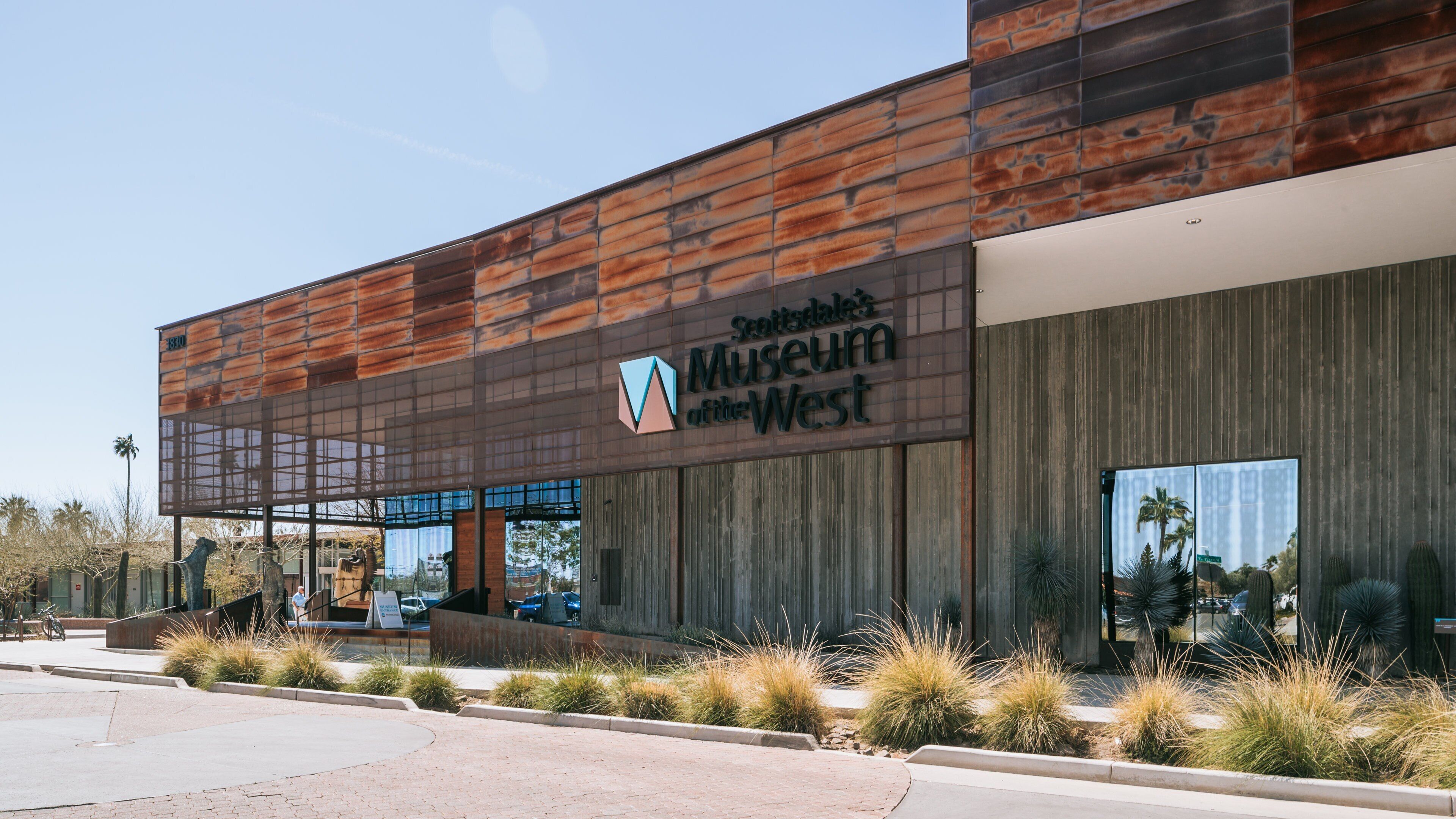 Scottsdale featuring signage