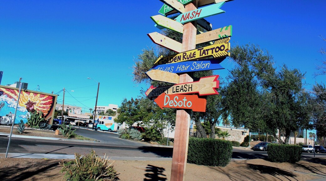 There are lots of cool eateries, coffee shops, shops and art galleries in this location. It's the place to go if you want funky! #colorful