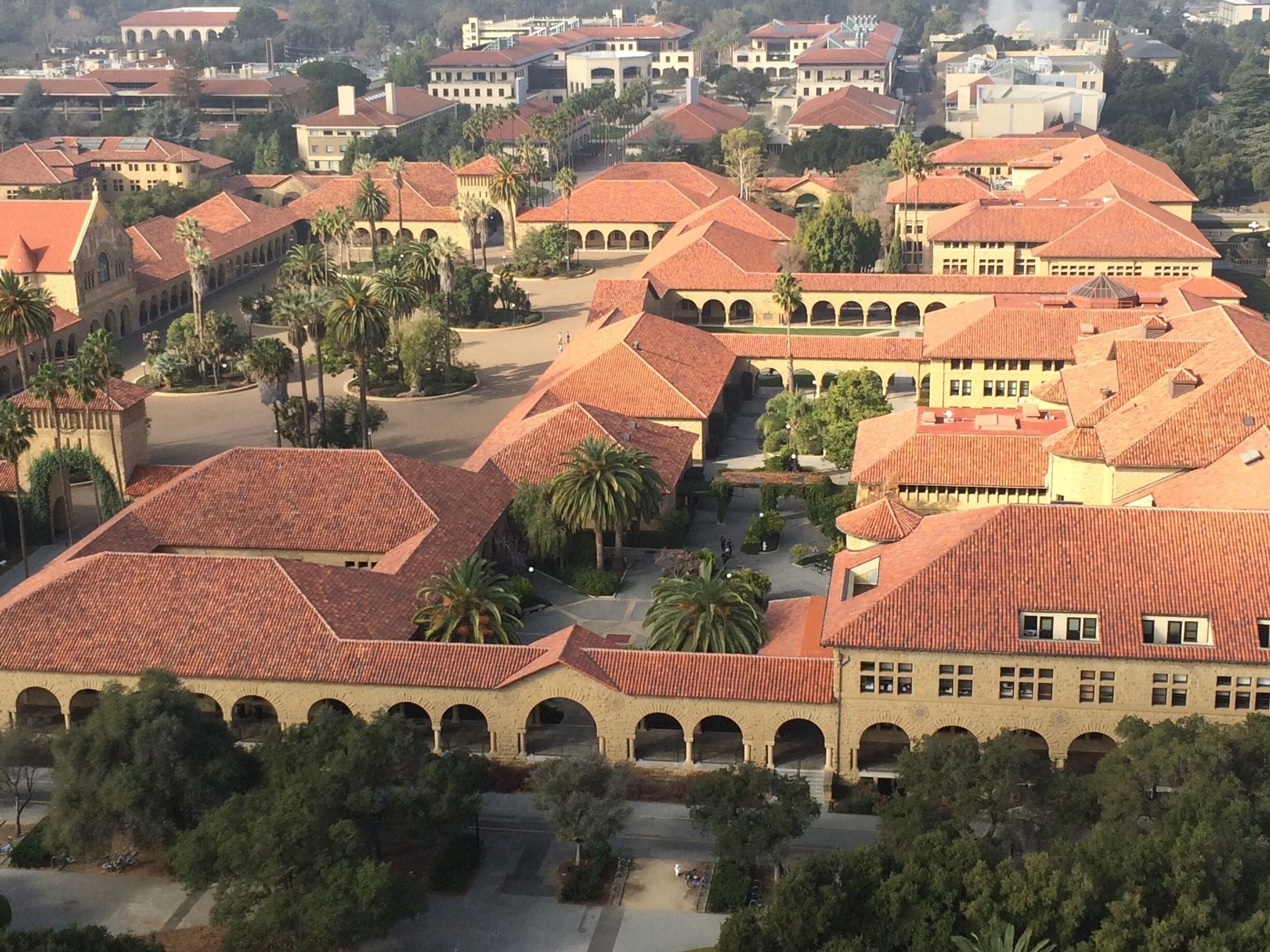 Beautiful Stanford campus, from the Hoover Tower. Can never get enough of this beauty. 
