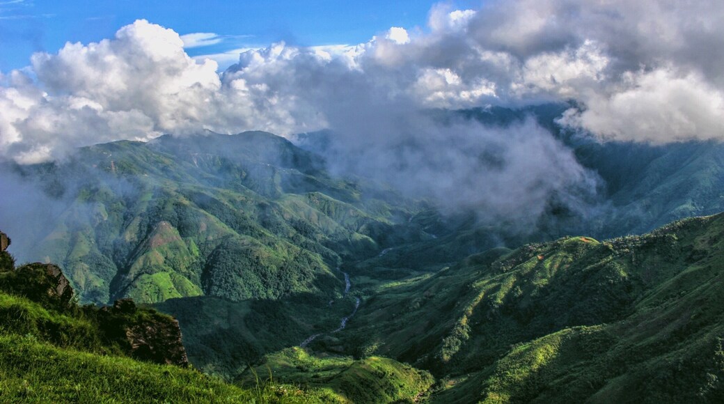 A little beyond Smit Village lies the Laitlum Canyons that offers a bird's eye view of Shillong's beautiful gorges.