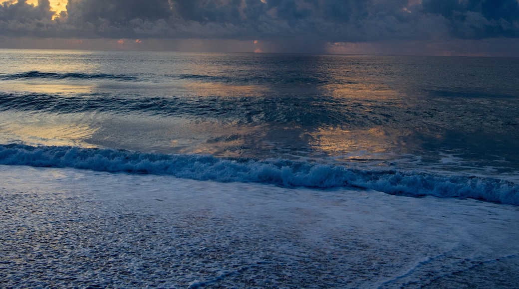 Singer Island sunrise with dramatic thunderheads