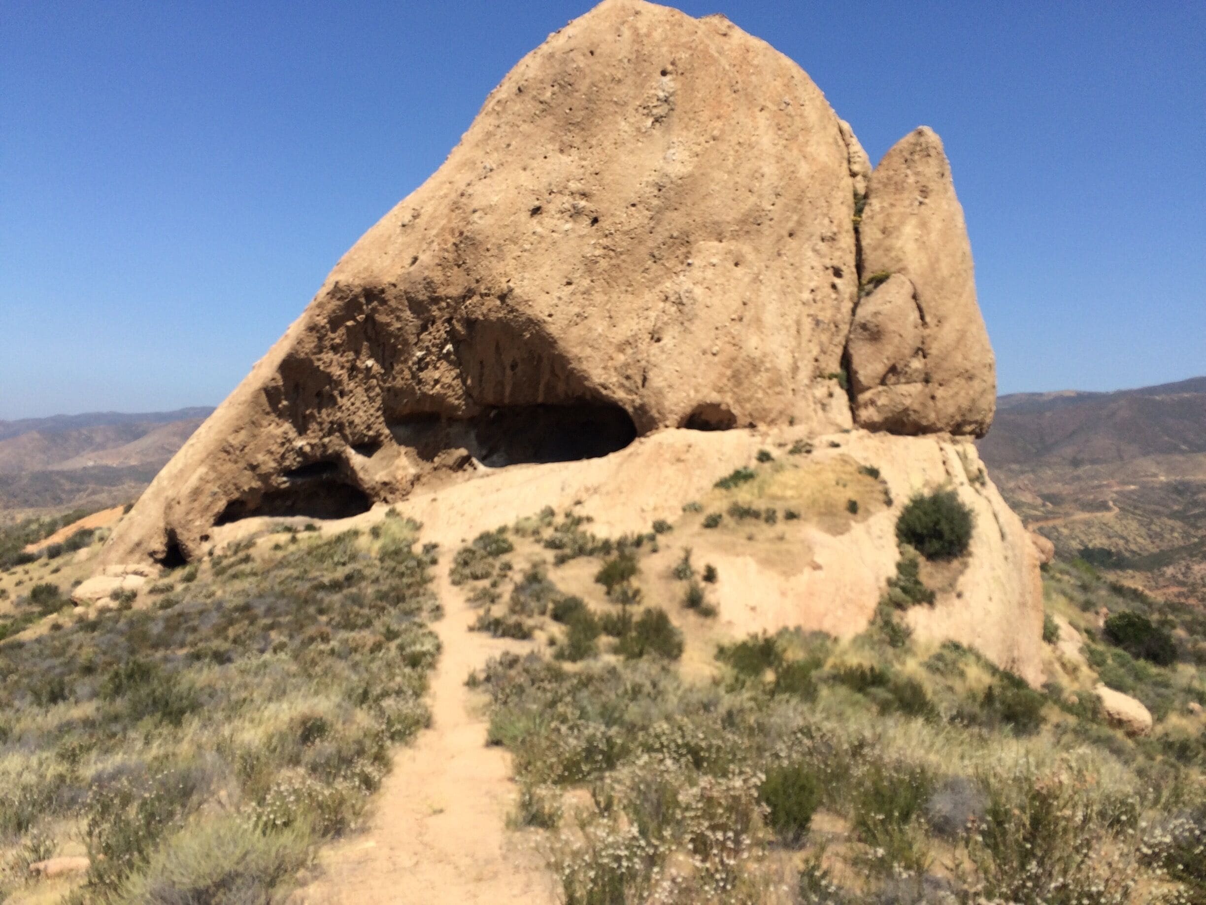 Indian caves at Texas Canyon 