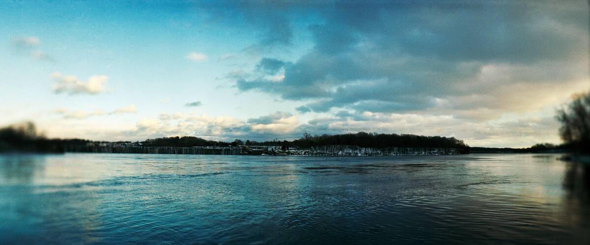 Panoramic view of Mohawk river and Cohoes Falls from Falls View State Park, Cohoes, NY