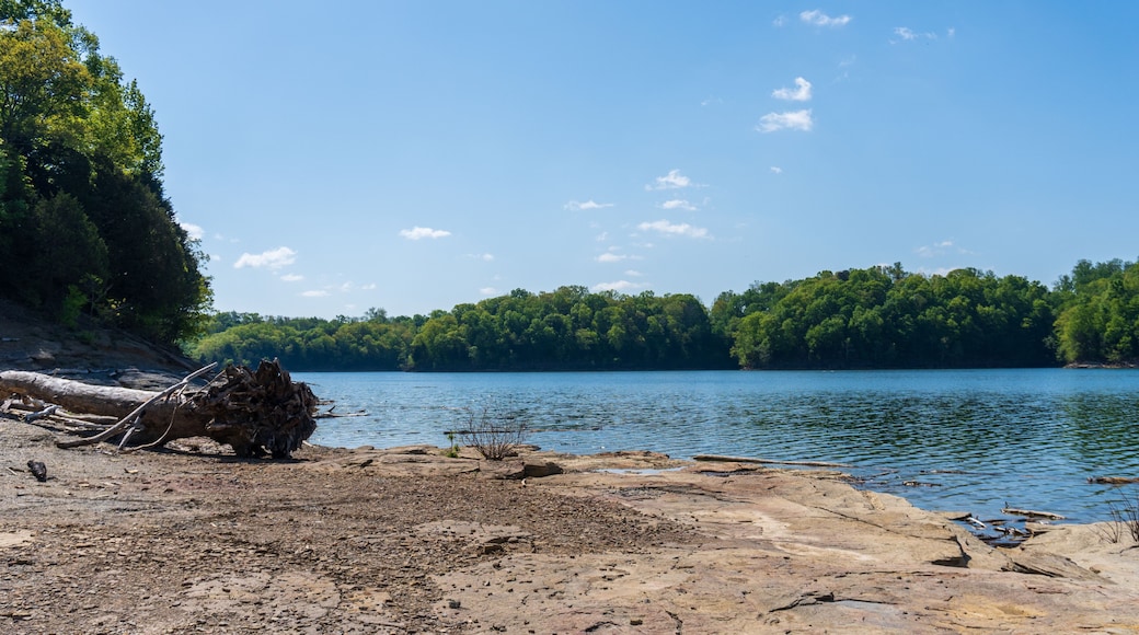 Cumberland River and White Oak Creek in Kentucky. Mill Springs Battlefield National Monument site of Union victory early in the Civil War. Confederate's fortified camp and ferry boat landing.