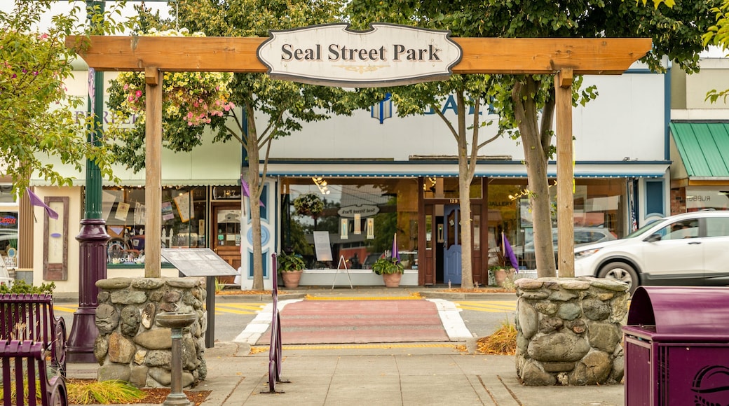 Sequim showing signage
