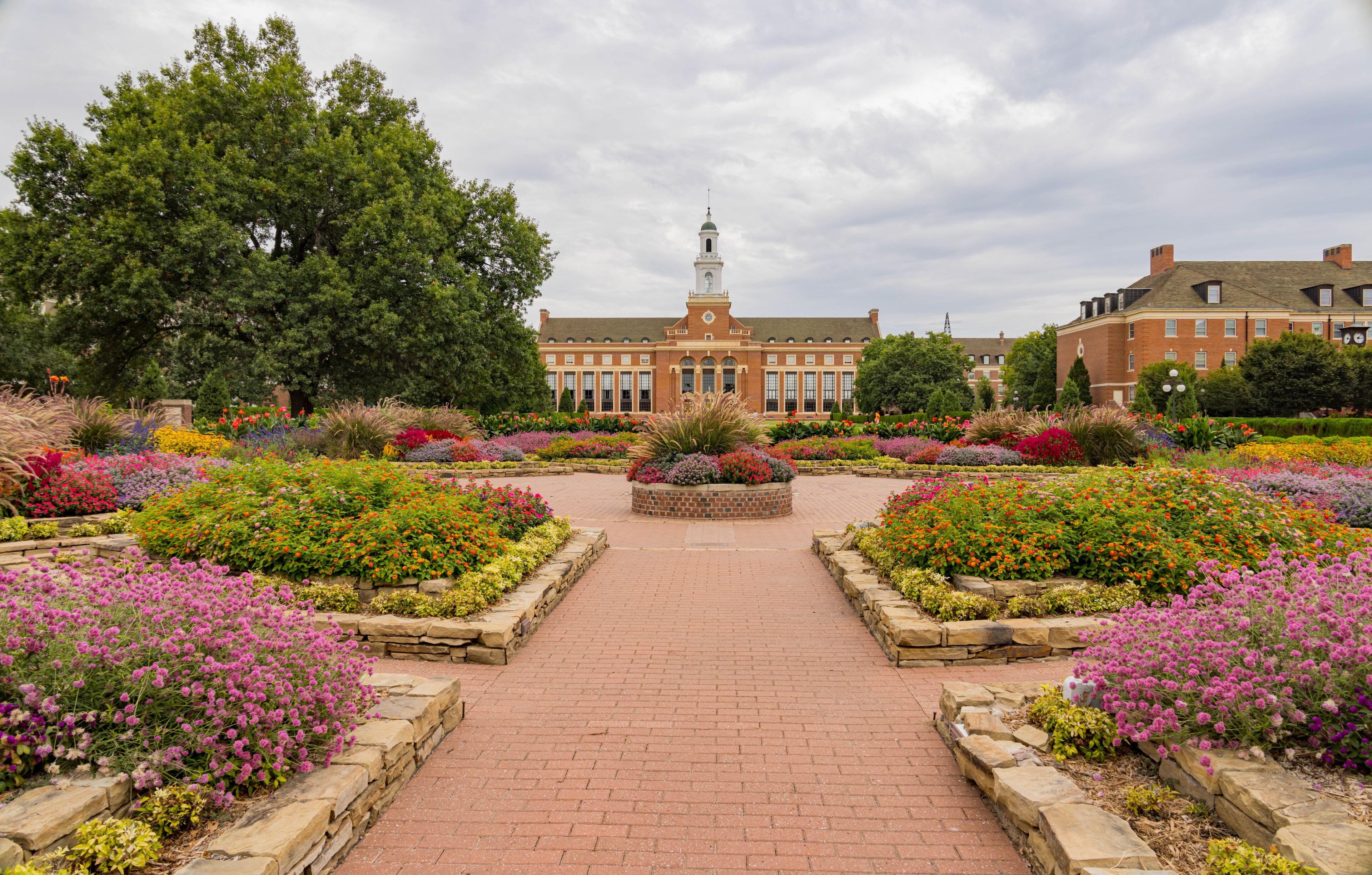 Overcast view of the Edmon Low Library of Oklahoma State University