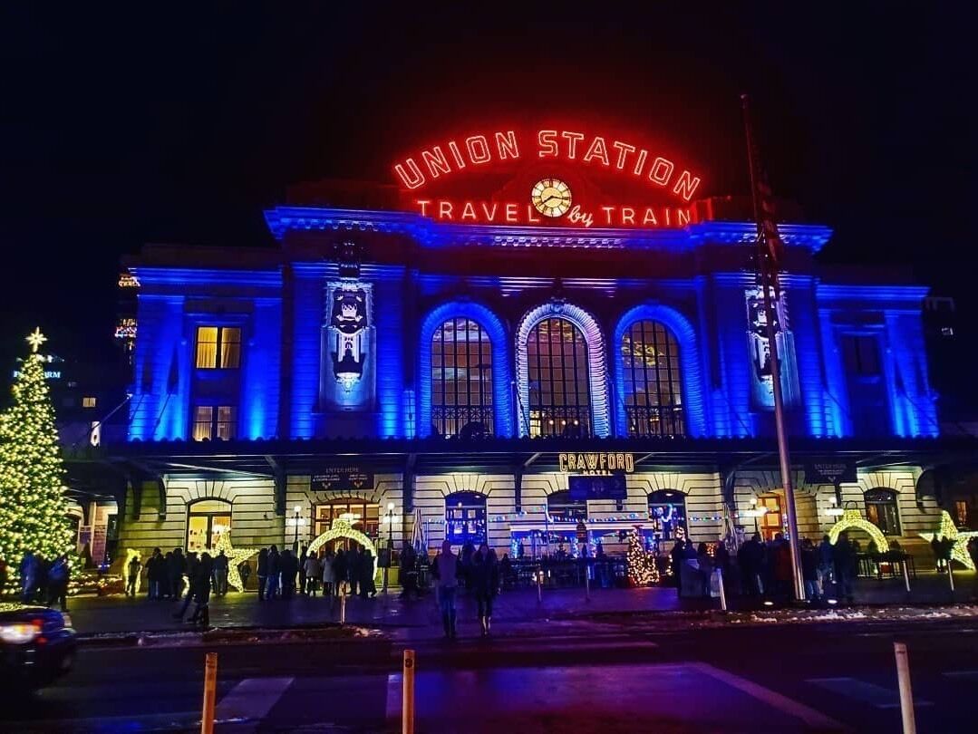 Experience a 100-year-old historic landmark in the heart of downtown Denver: Eat, Shop, Stay at the beautiful Crawford...Christmas D/T Denver is inspiring.