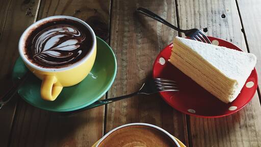 The one and only hipster cafe in Sitiawan. Good coffee, nice ambiance and friendly crew. A great chill out place in this area.