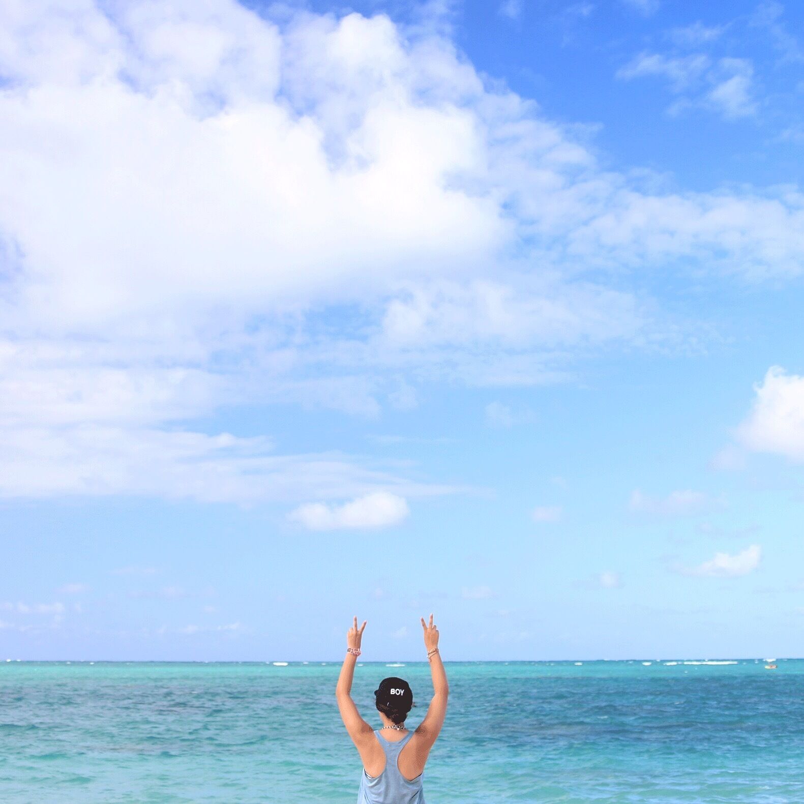 Visiting the most beautiful beach in Oahu. 