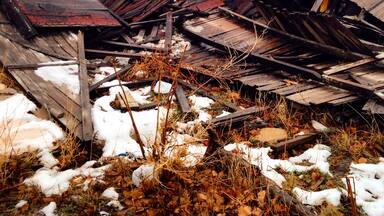 Bauer Utah is an abandoned town, now part of the Tooele County Landfill. There is buildings still standing and plenty of ruins. Keep in mind this is private property and to be respectful.