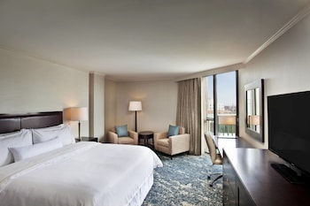 Premium bedding, pillowtop beds, in-room safe, desk