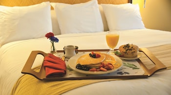 Room Service - Dining