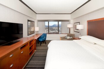 Premium bedding, down duvet, pillow top beds, in-room safe