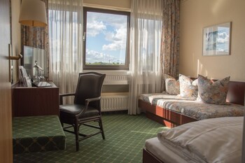 Hochwertige Bettwaren, Select-Comfort-Betten, Minibar, Zimmersafe