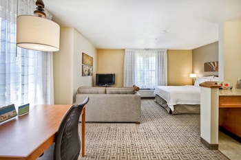 In-room safe, desk, iron/ironing board, free rollaway beds