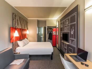 Literie de qualité supérieure, coffre-forts dans les chambres, bureau